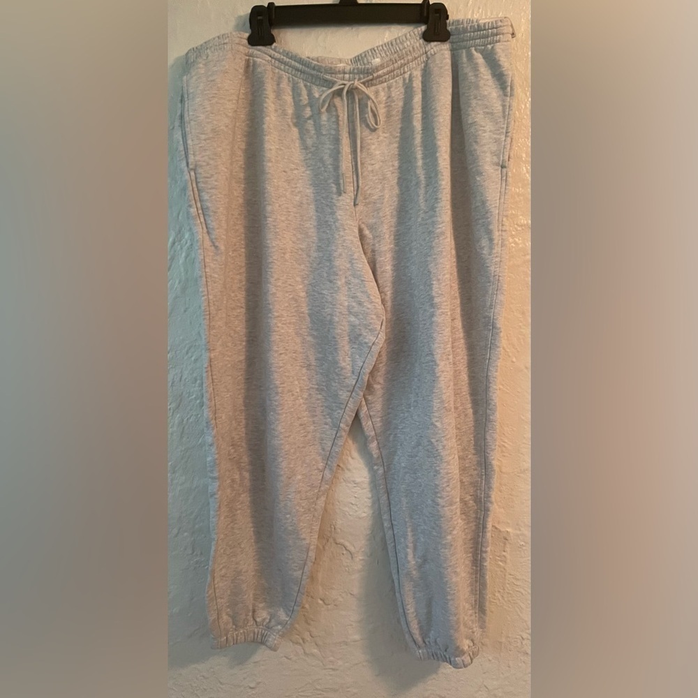 Vince grey mélange cotton jogger style sweatpants, pockets, drawstring waist;2XL